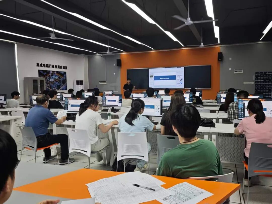 我院开展青年教师优质公开课活动-以课促研强技能 凝心聚力共提升