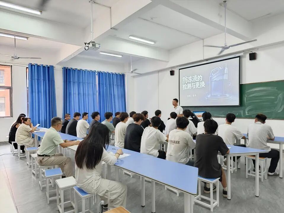 新能源产业学院优质公开课顺利举行 以课促教提升教学质量