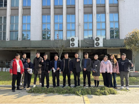 学雷锋活动月|学校机关第四党支部开展主题党日暨学雷锋活动