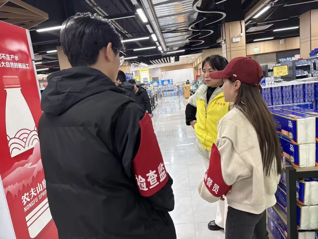 聚焦3.15曝光问题 严守食品安全底线丨学校开展校园食品安全专项检查